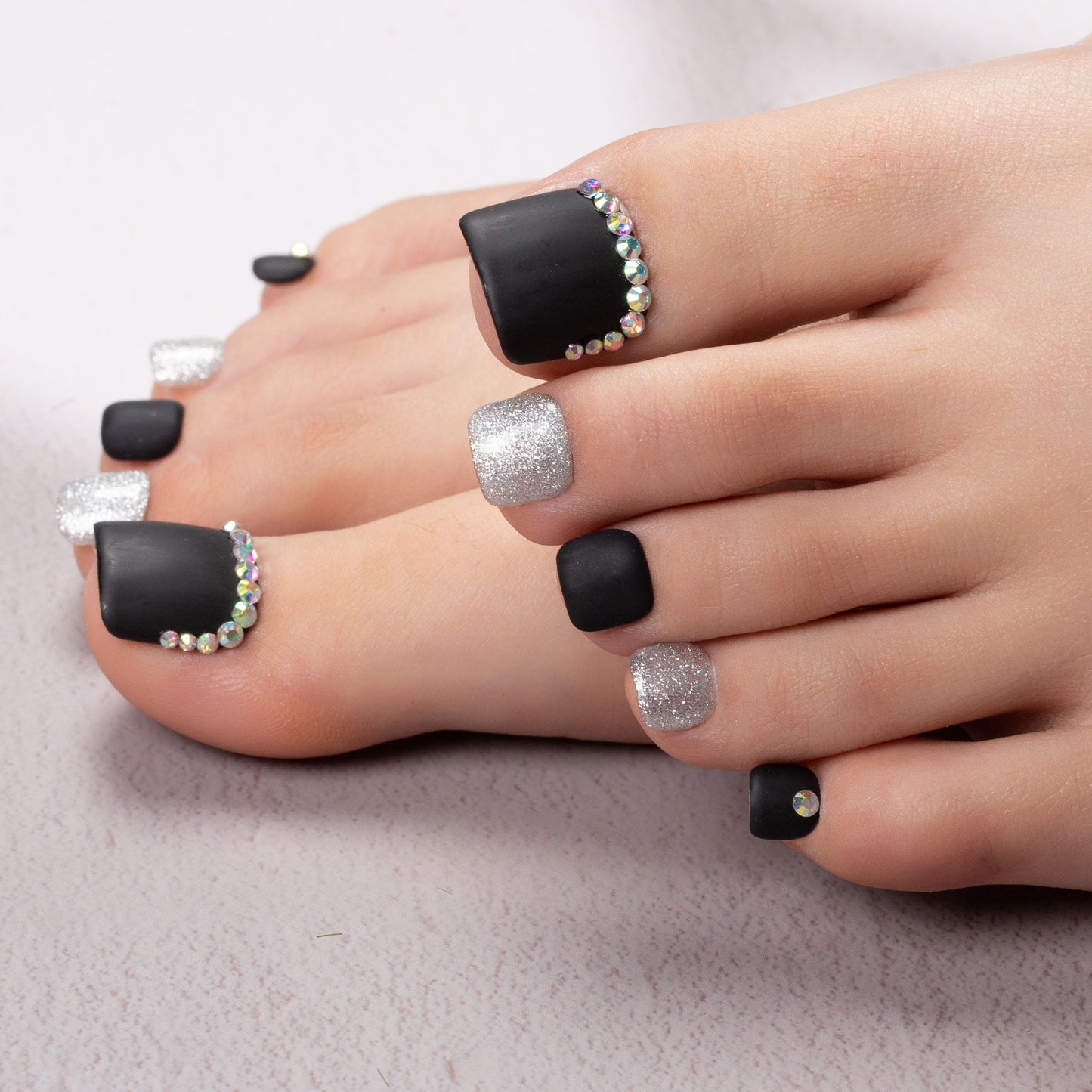 Black Lace T114 Toe Nails