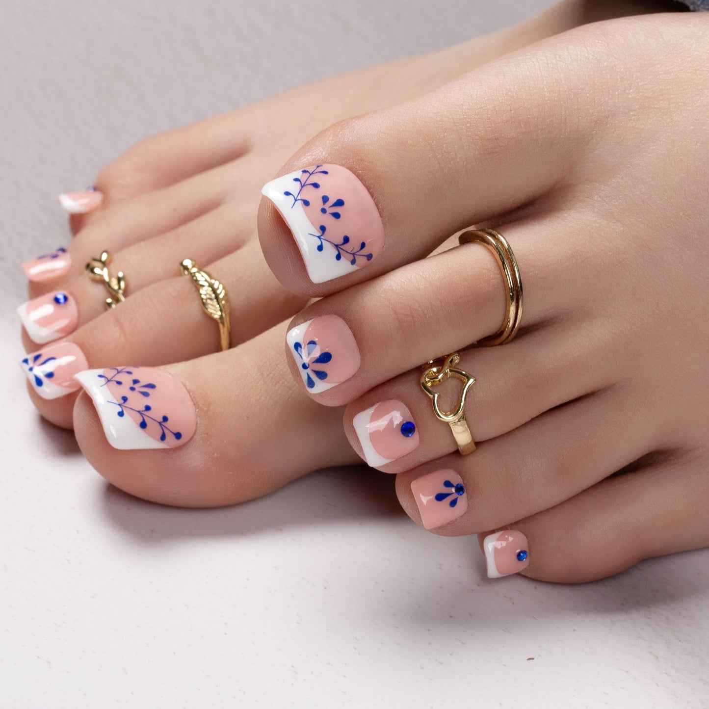 Porcelain Blue T273 Toe Nails