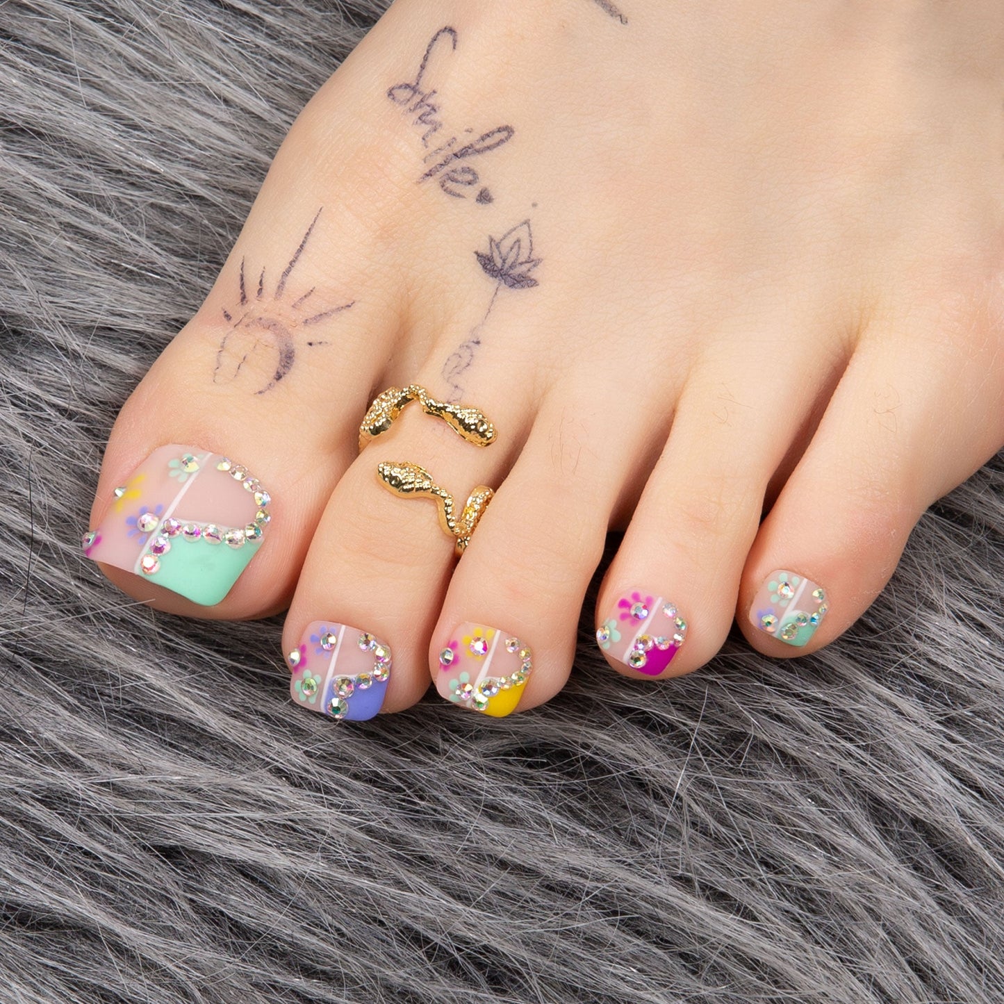Wild Blooming French Tip T156 Toe Nails