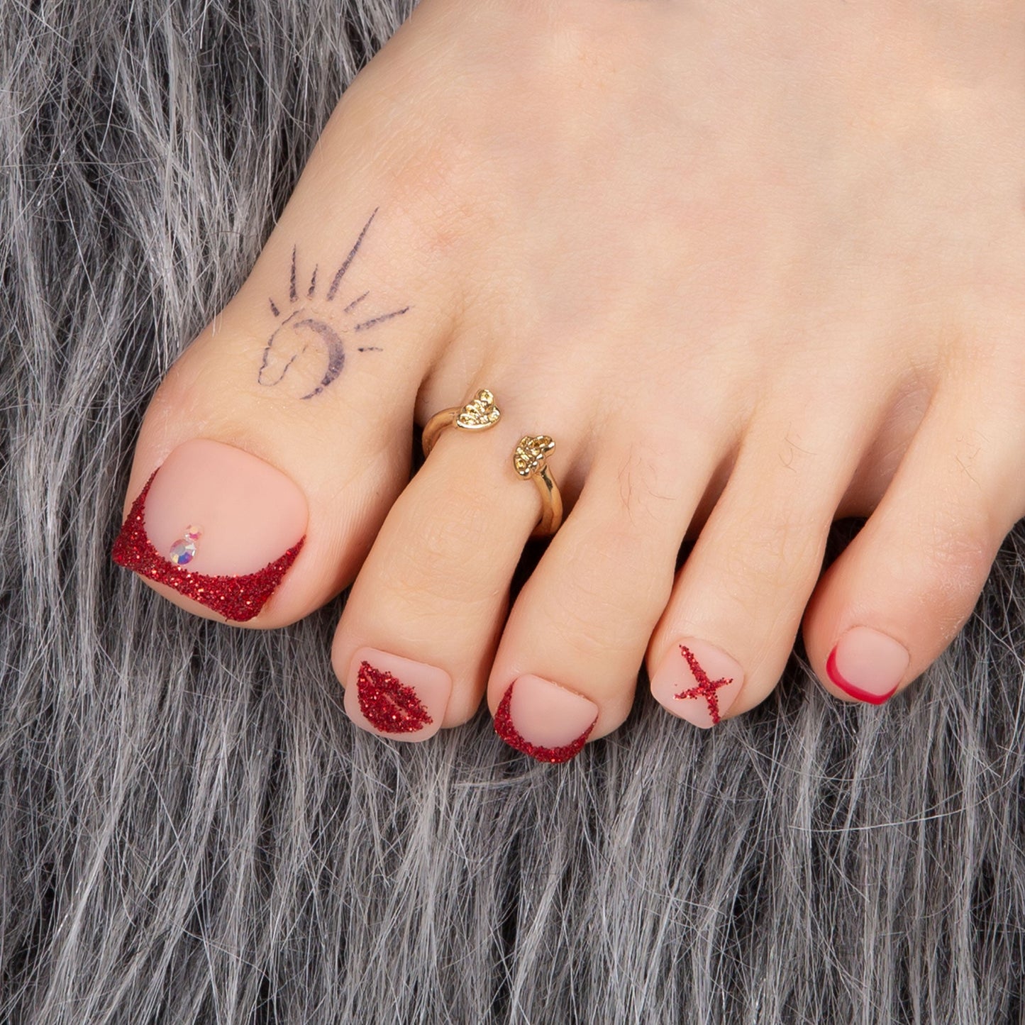 @Armoni_Hance x Lovful Creator Collab Valentine's Day Edition Be Mine T368 Toe Nails