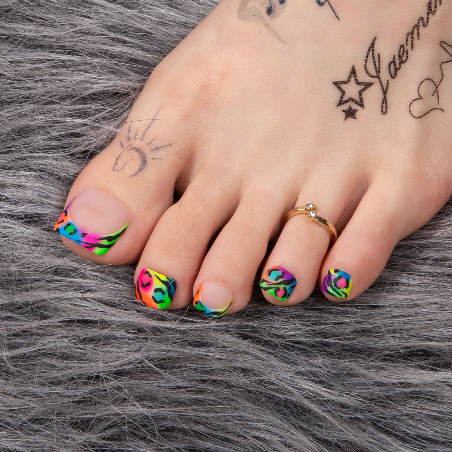 Illusion T123 Toe Nails
