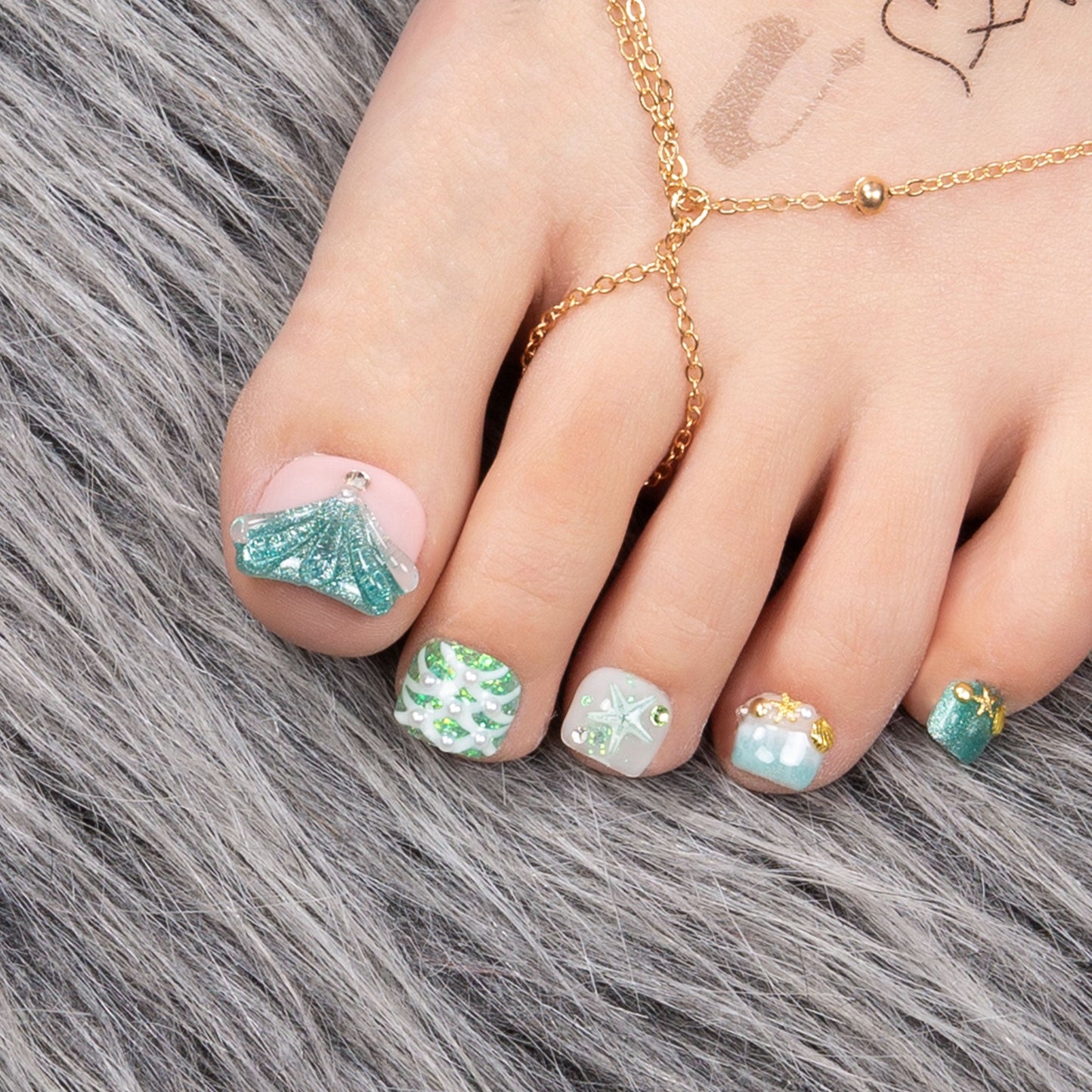 Surfing Girls Blue T119 Toe Nails