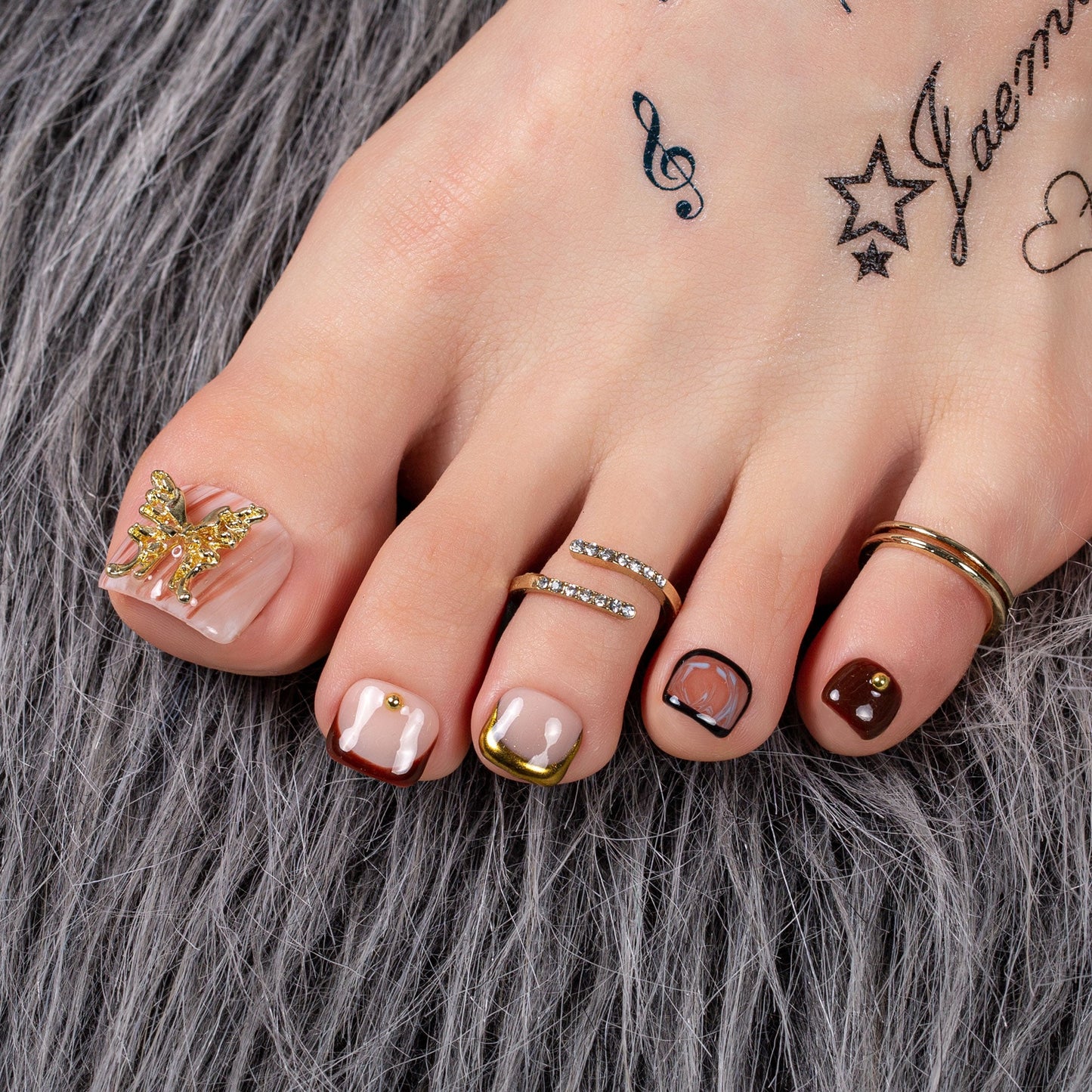 Gilded Renaissance T364 Toe Nails