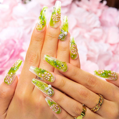 Seraphina’s Garden Handmade Nails H460