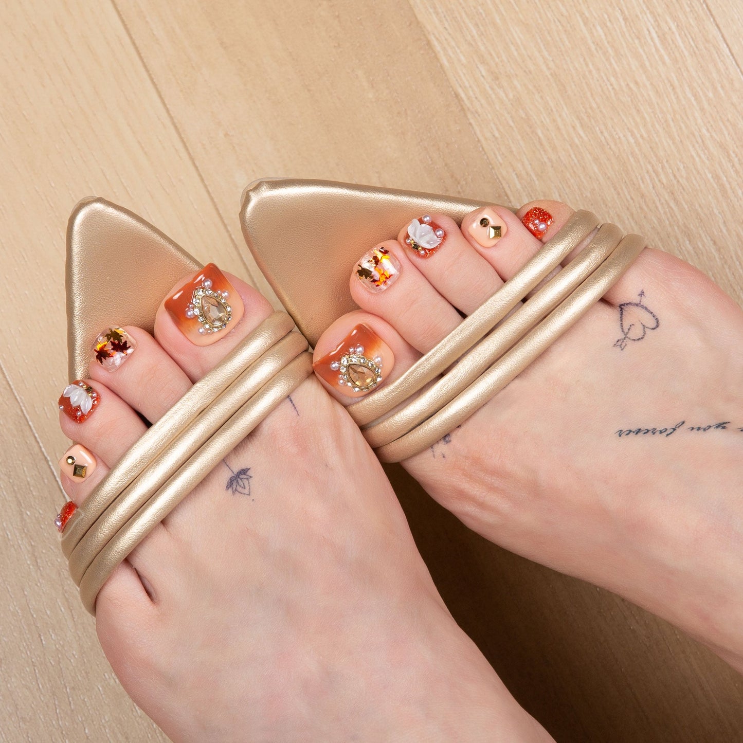 Golden Cascade T343 Toe Nails