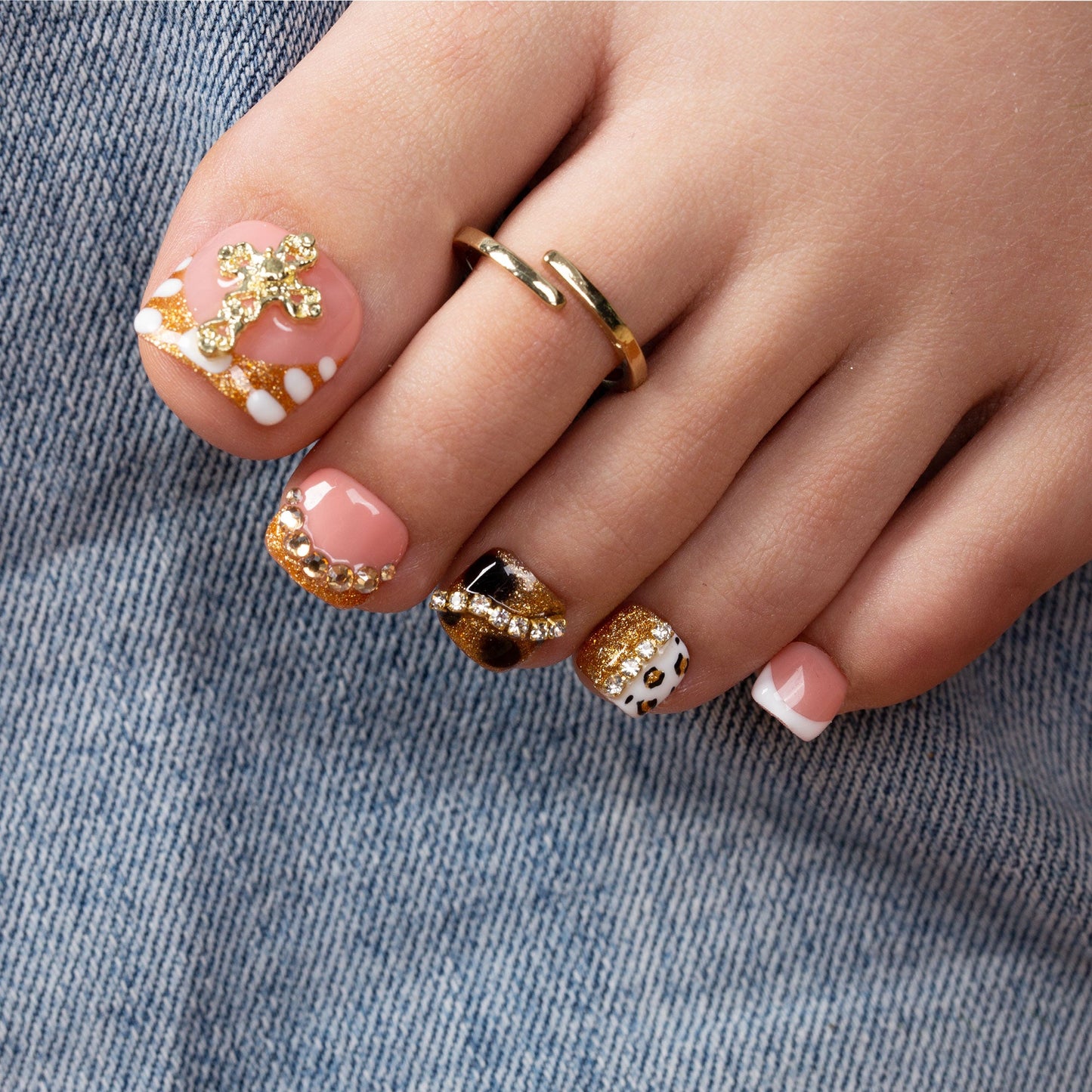 Regal Glitz T259 Toe Nails