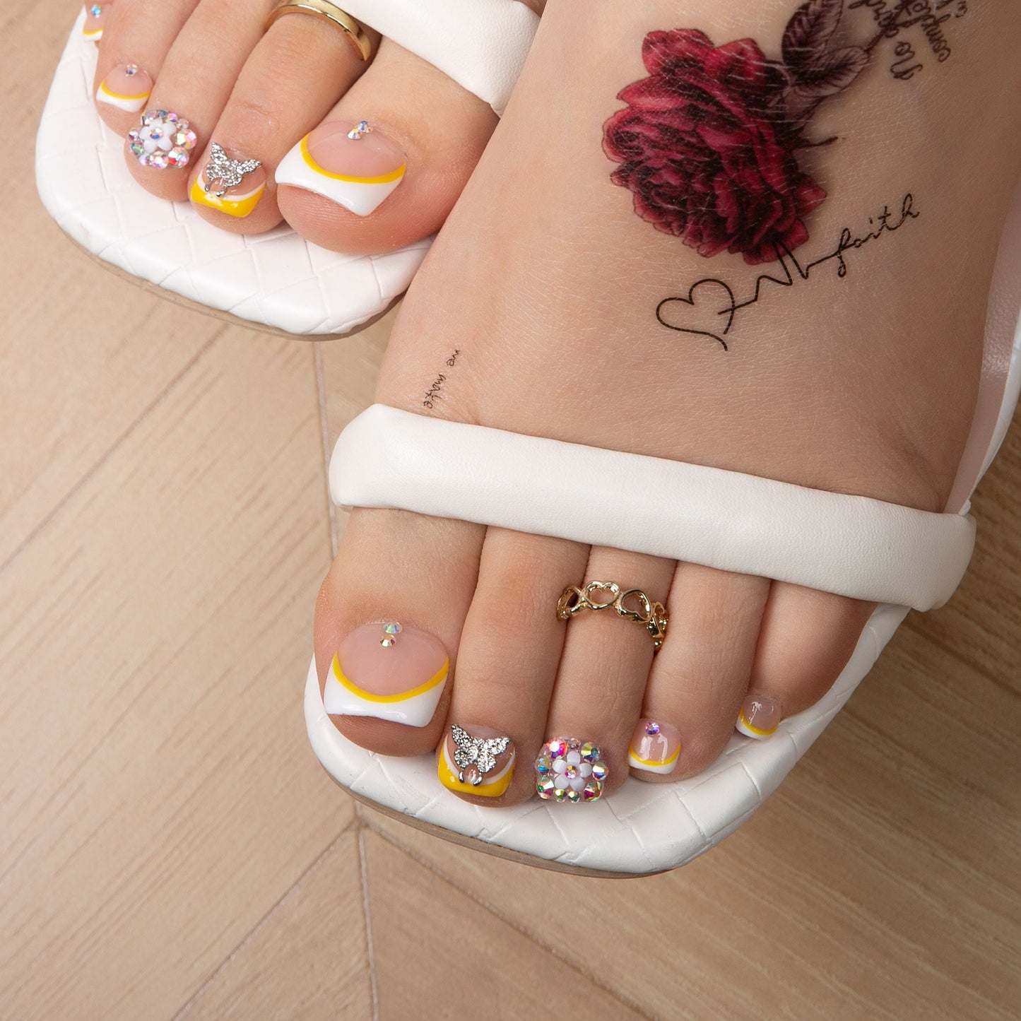 Sunflower T143 Toe Nails