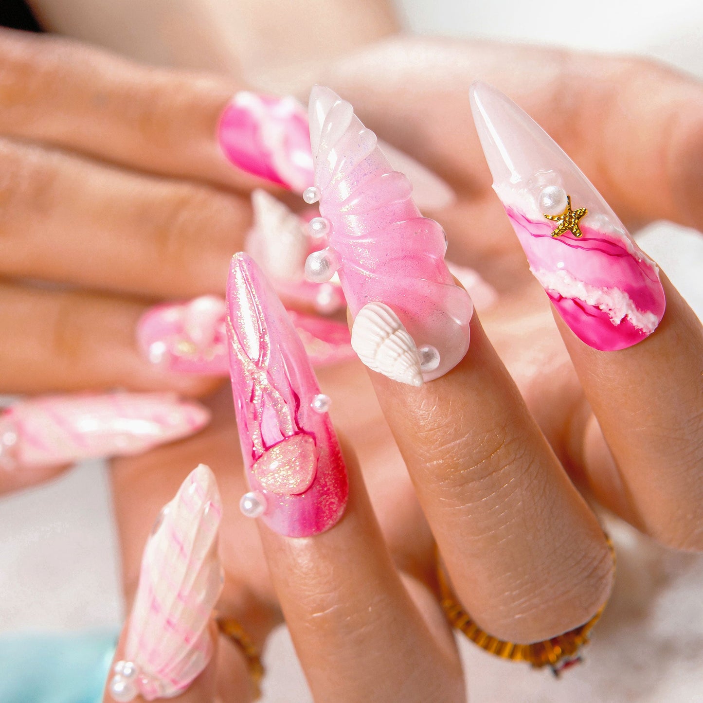 Seashell Siren Handmade Nails H550