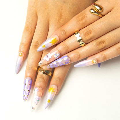 Happily Ever After Handmade Nails H454