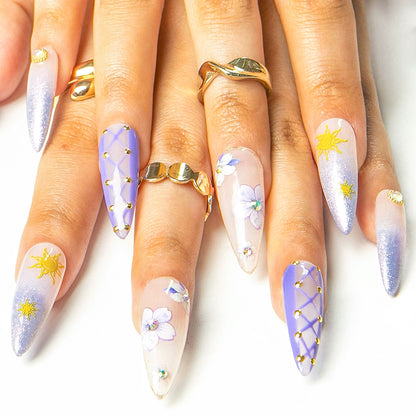 Happily Ever After Handmade Nails H454