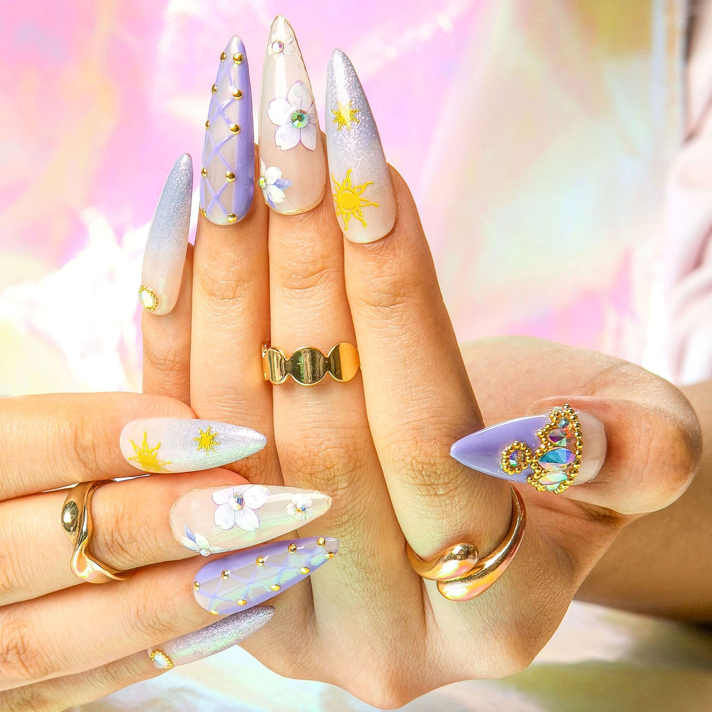 Happily Ever After Handmade Nails H454