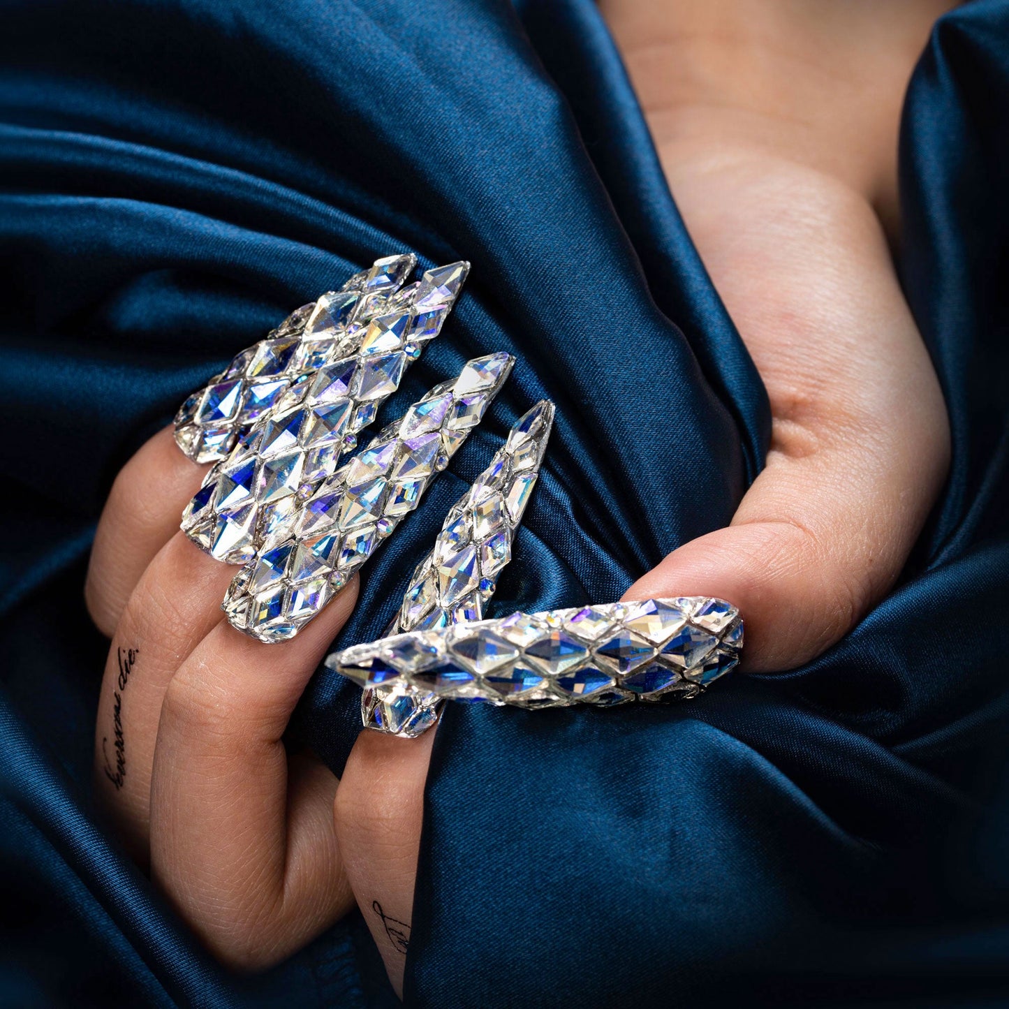 Crystal Vision Handmade Nails H482