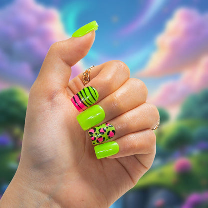 Party Girl Handmade Nails H514