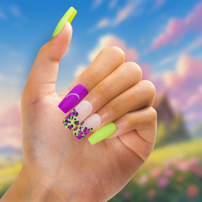 What a Girl Wants Handmade Nails H513