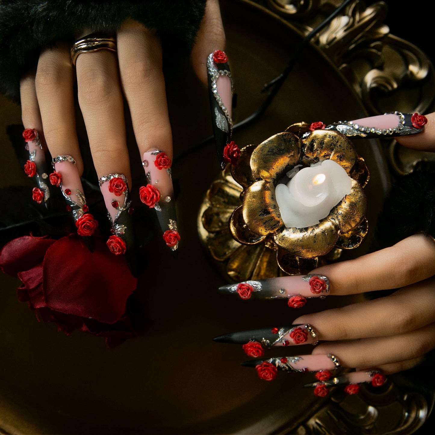 Scarlet Noir Handmade Nails H451