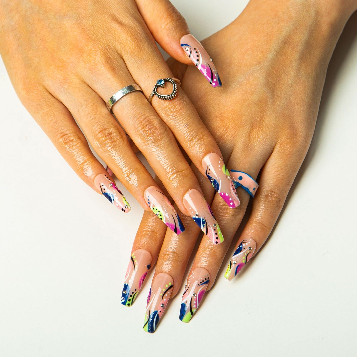 Summer Romance Handmade Nails H473