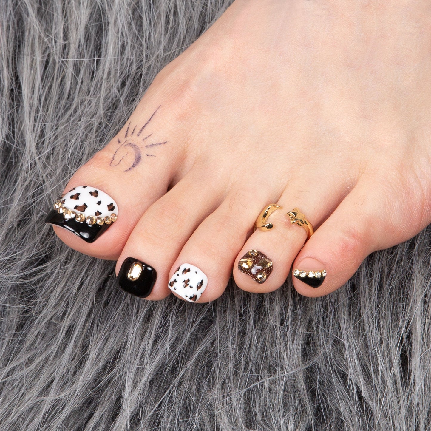 Taurus T317 Toe Nails