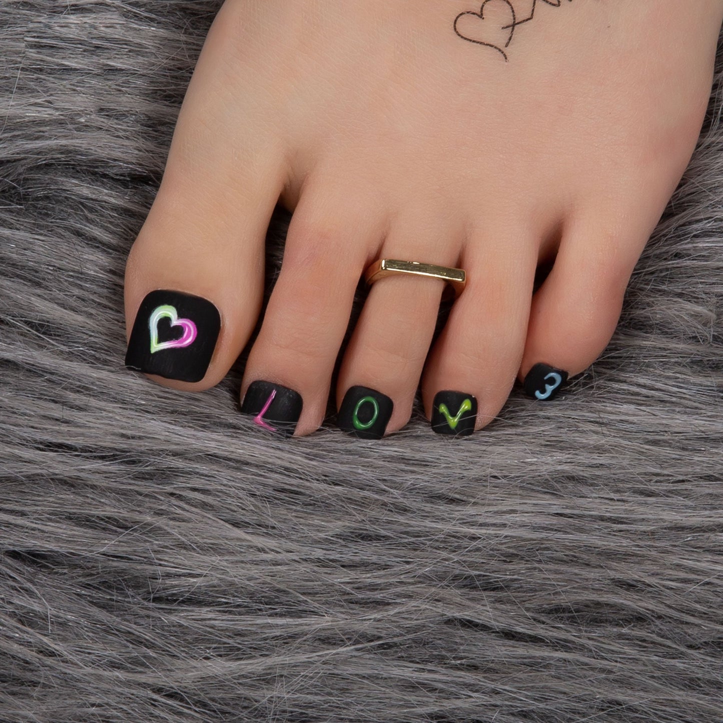 Lovful for Love T231 Toe Nails