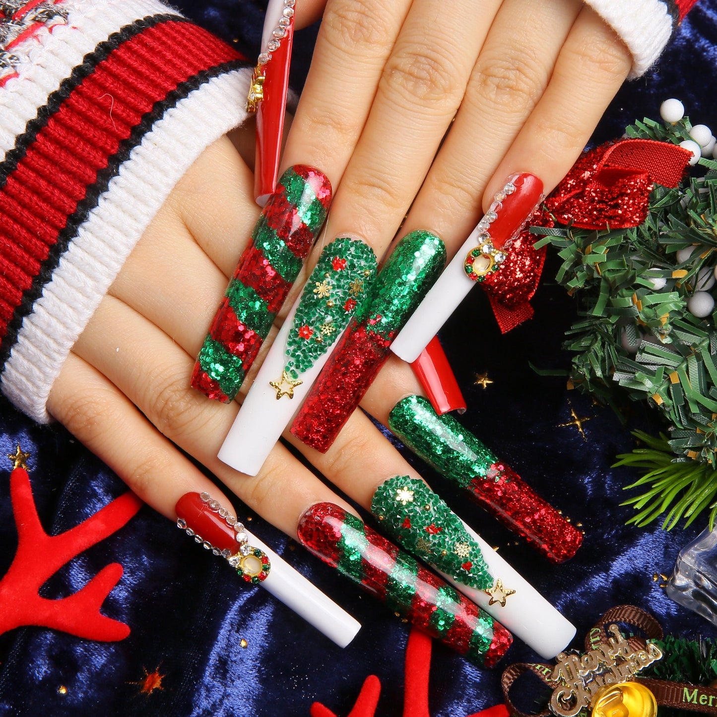 Merry Christmas Handmade Nails H78