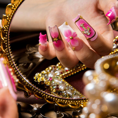 Bubblegum Reef Handmade Nails H547