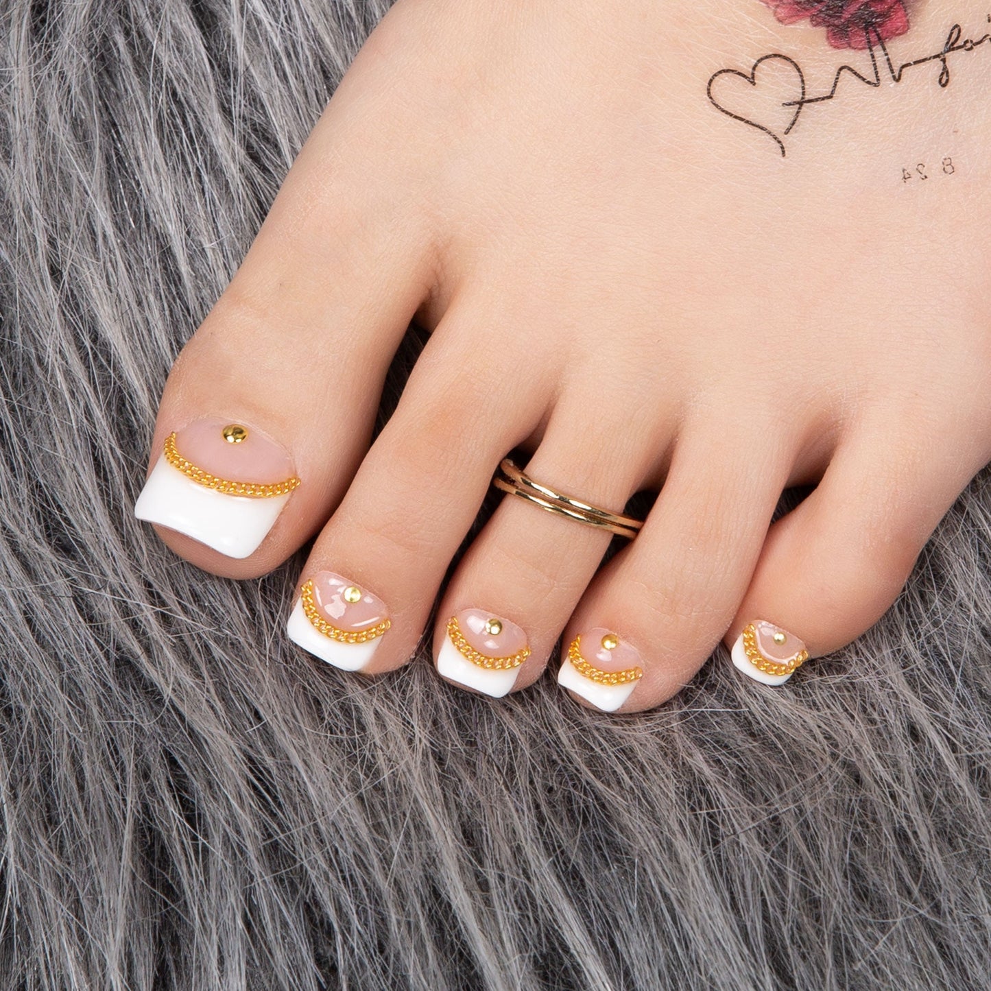 Chicago T189 Toe Nails