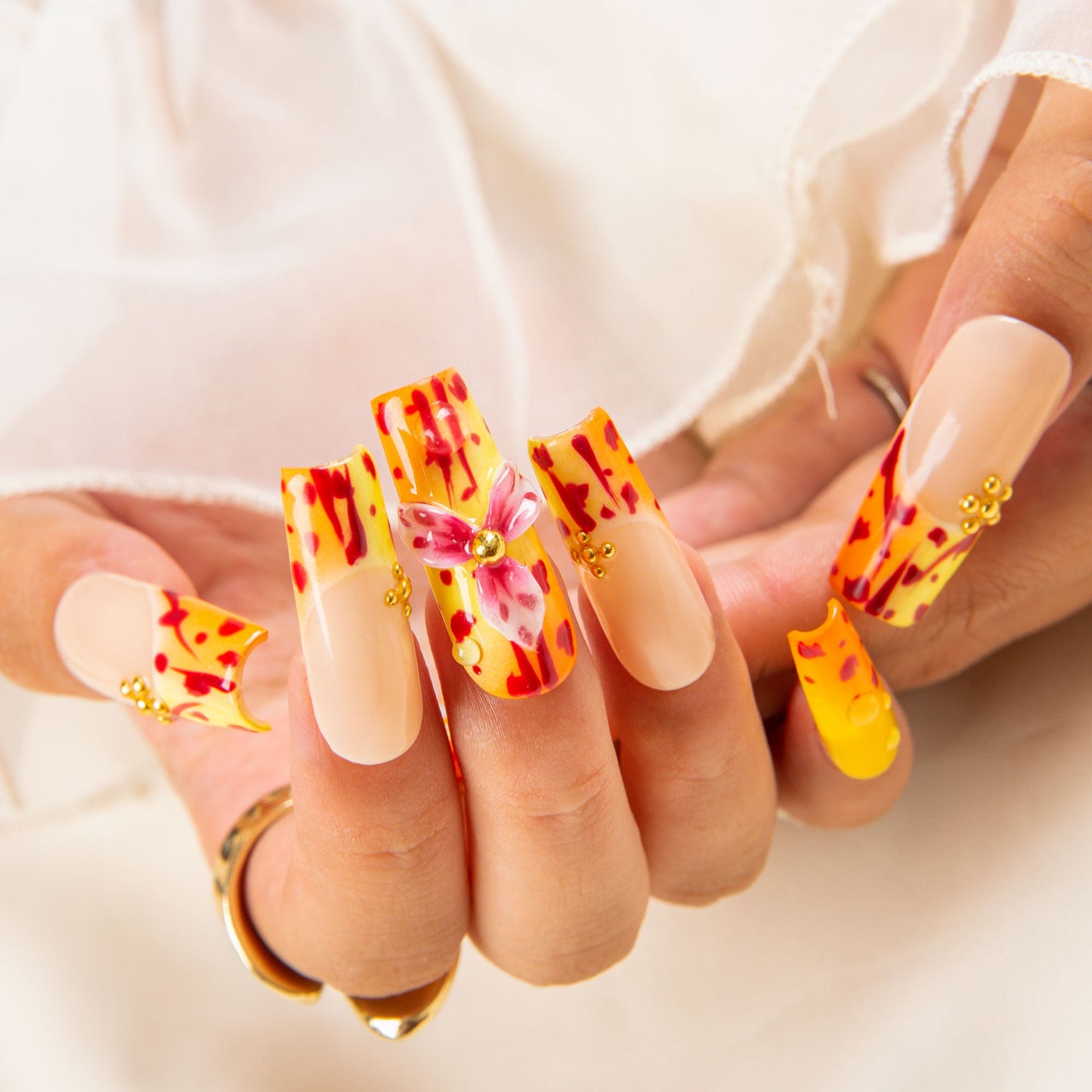 Coral Crush Handmade Nails H553