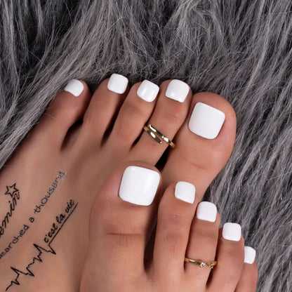 Snow White T10 Toe Nails