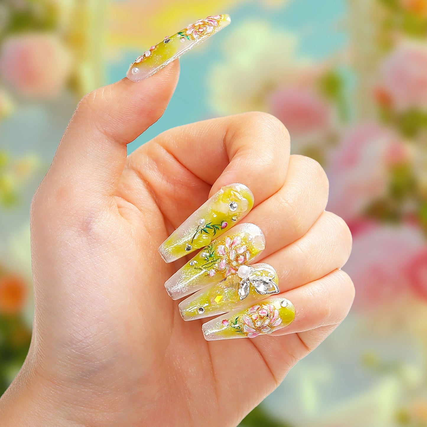 Seraphina’s Garden Handmade Nails H460