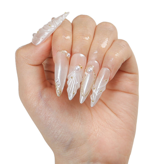 Pearl Tide Handmade Nails H543