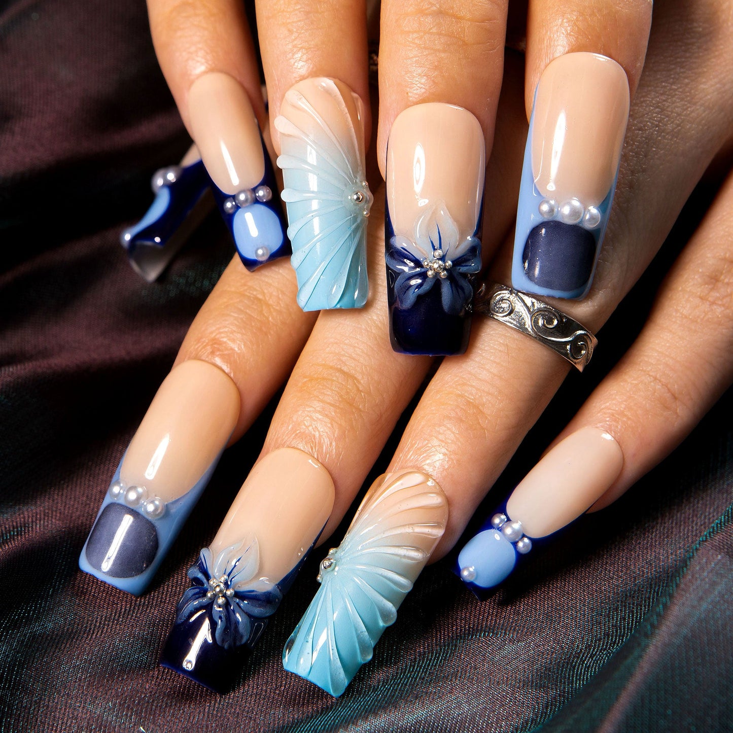 Bora Bora Glow Handmade Nails H548