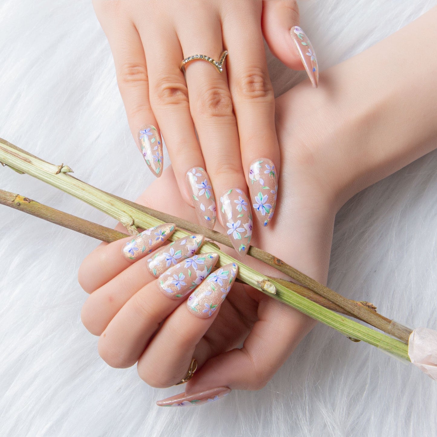 Timeless Bloom Handmade Nails H438