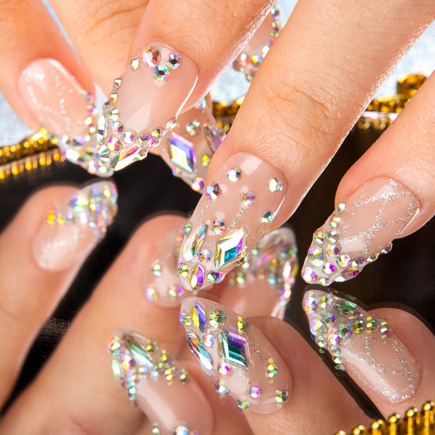 Opaline Drip Handmade Nails H481