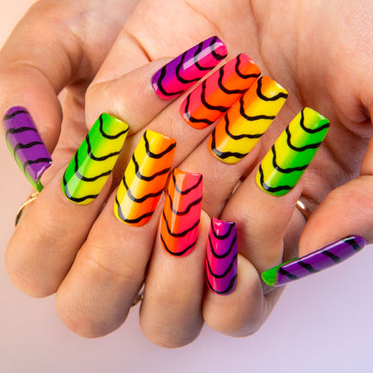 Neon Scales Handmade Nails H517