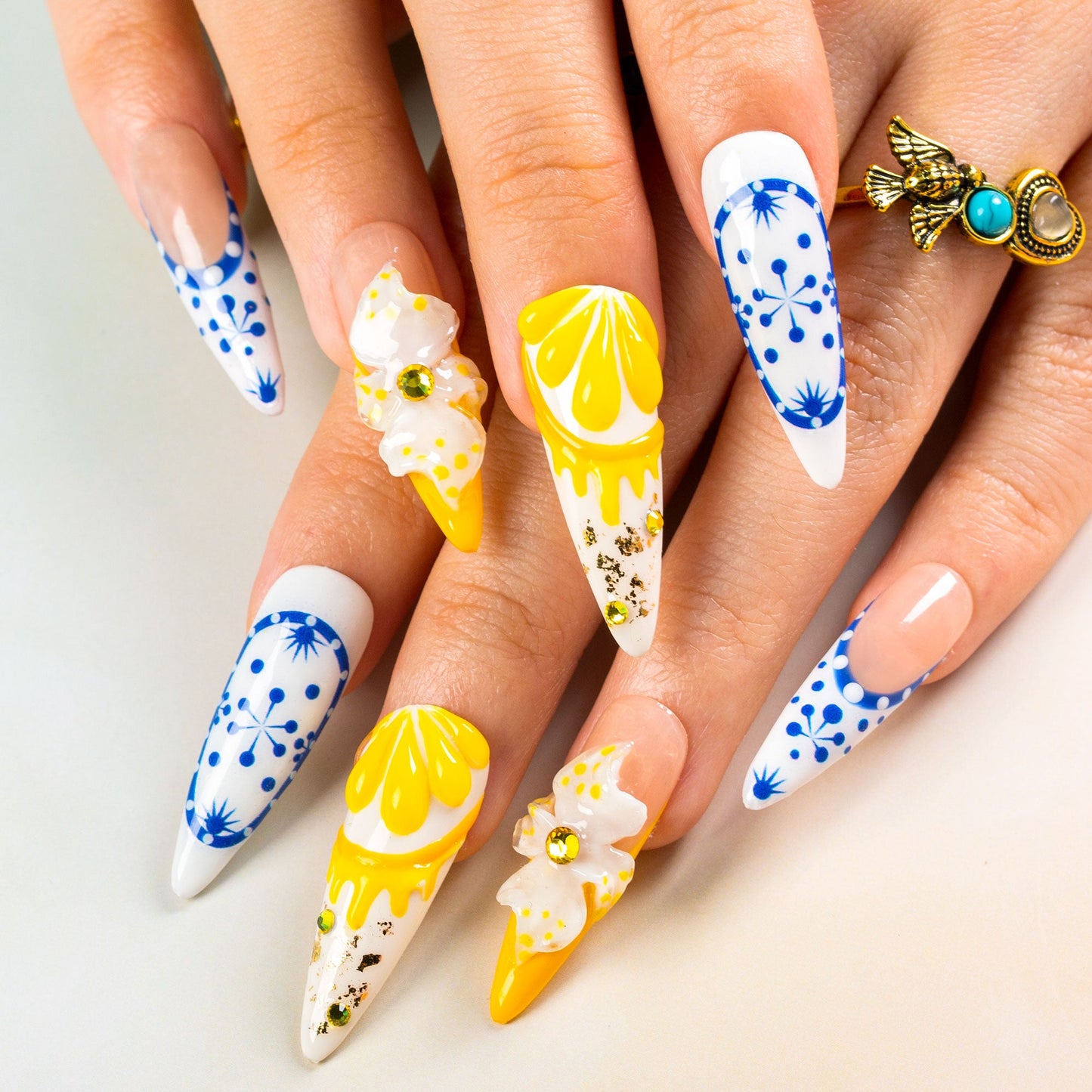 Amalfi Bloom Handmade Nails H468