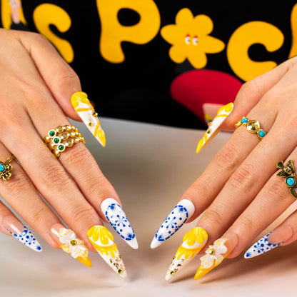 Amalfi Bloom Handmade Nails H468