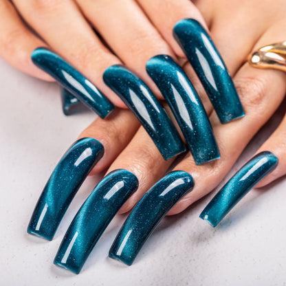 Blue Crush Handmade Nails H522