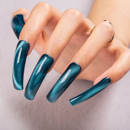 Blue Crush Handmade Nails H522