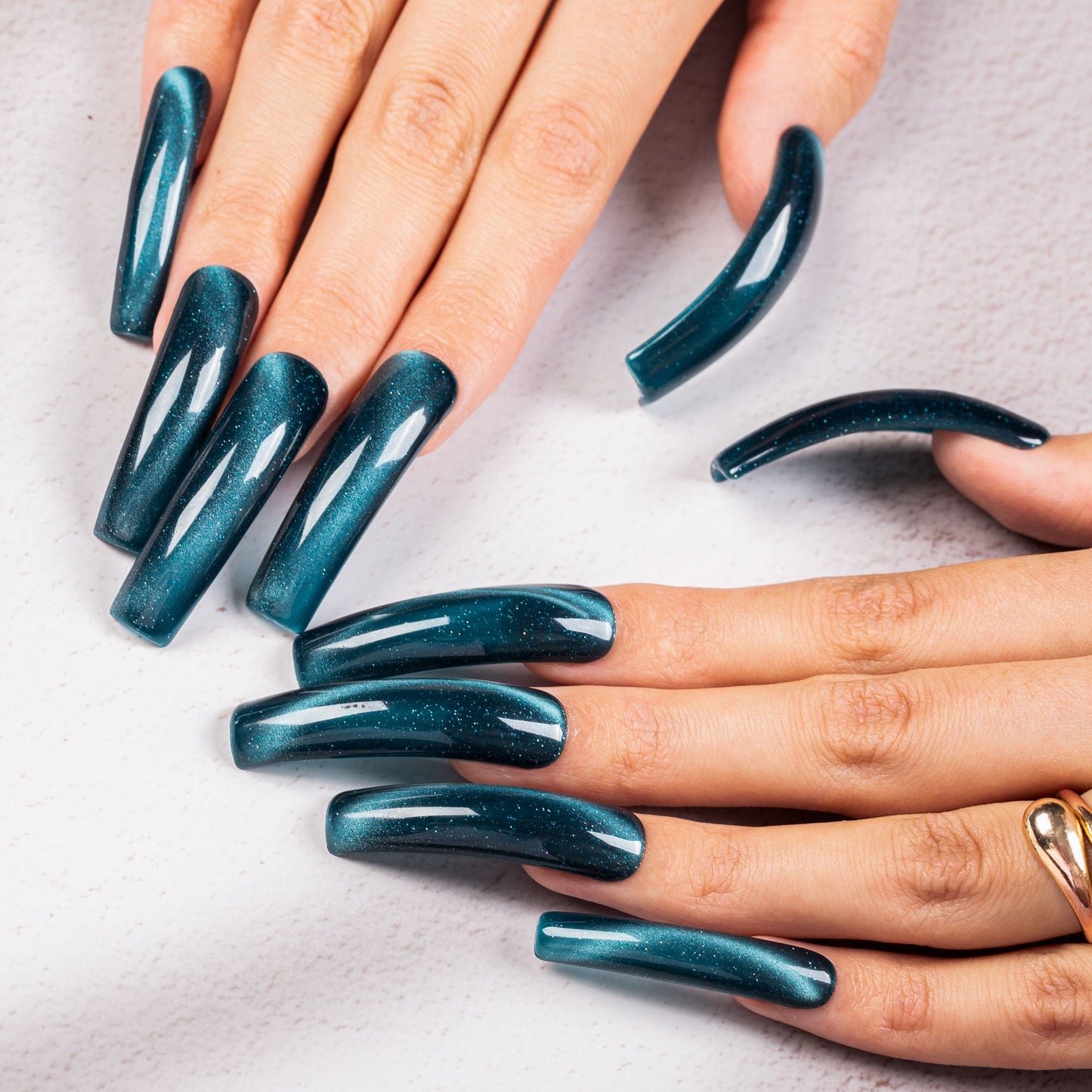 Blue Crush Handmade Nails H522