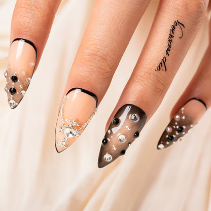 Noir Halo Handmade Nails H480