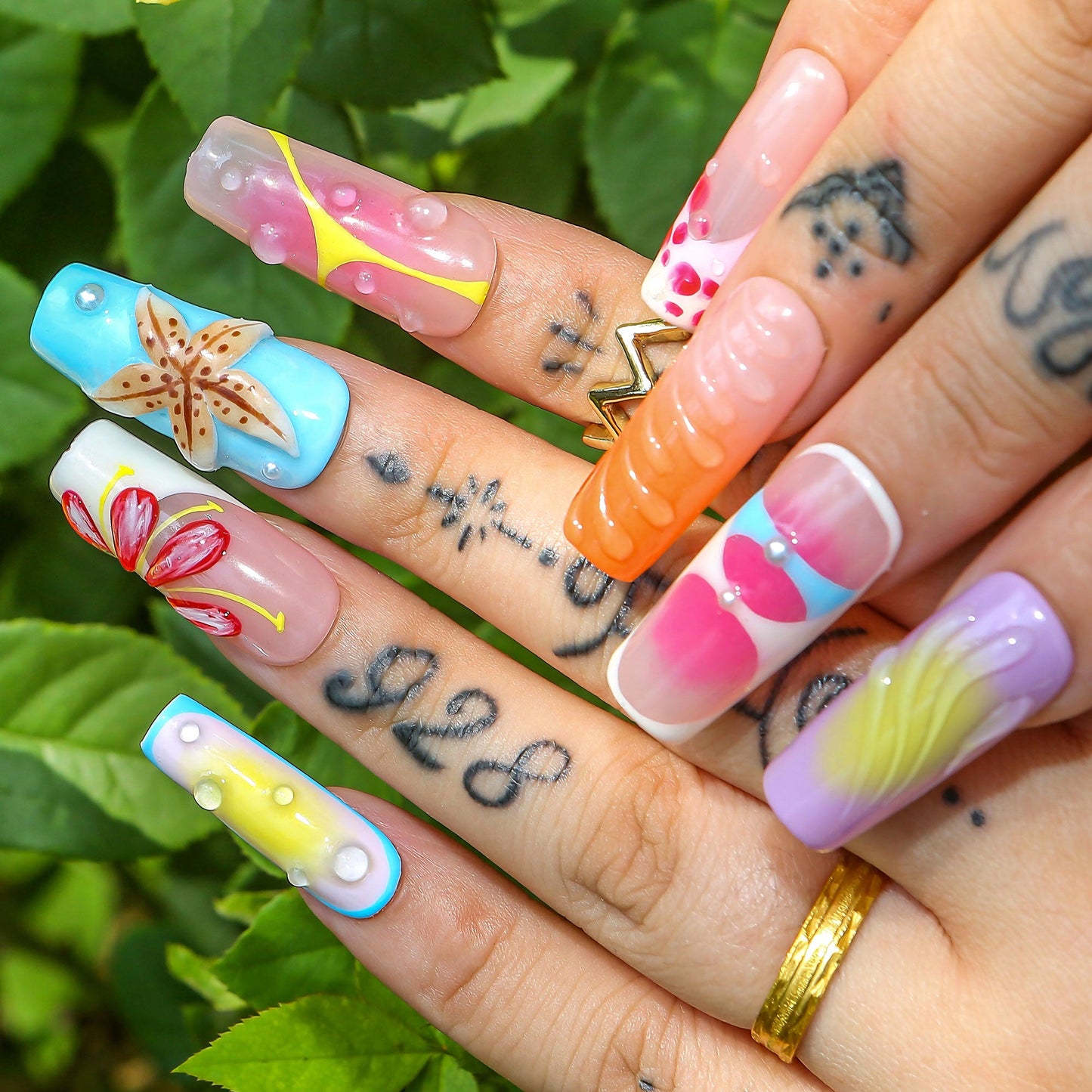 Pool Party Queen Handmade Nails H562