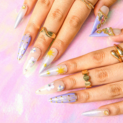 Happily Ever After Handmade Nails H454