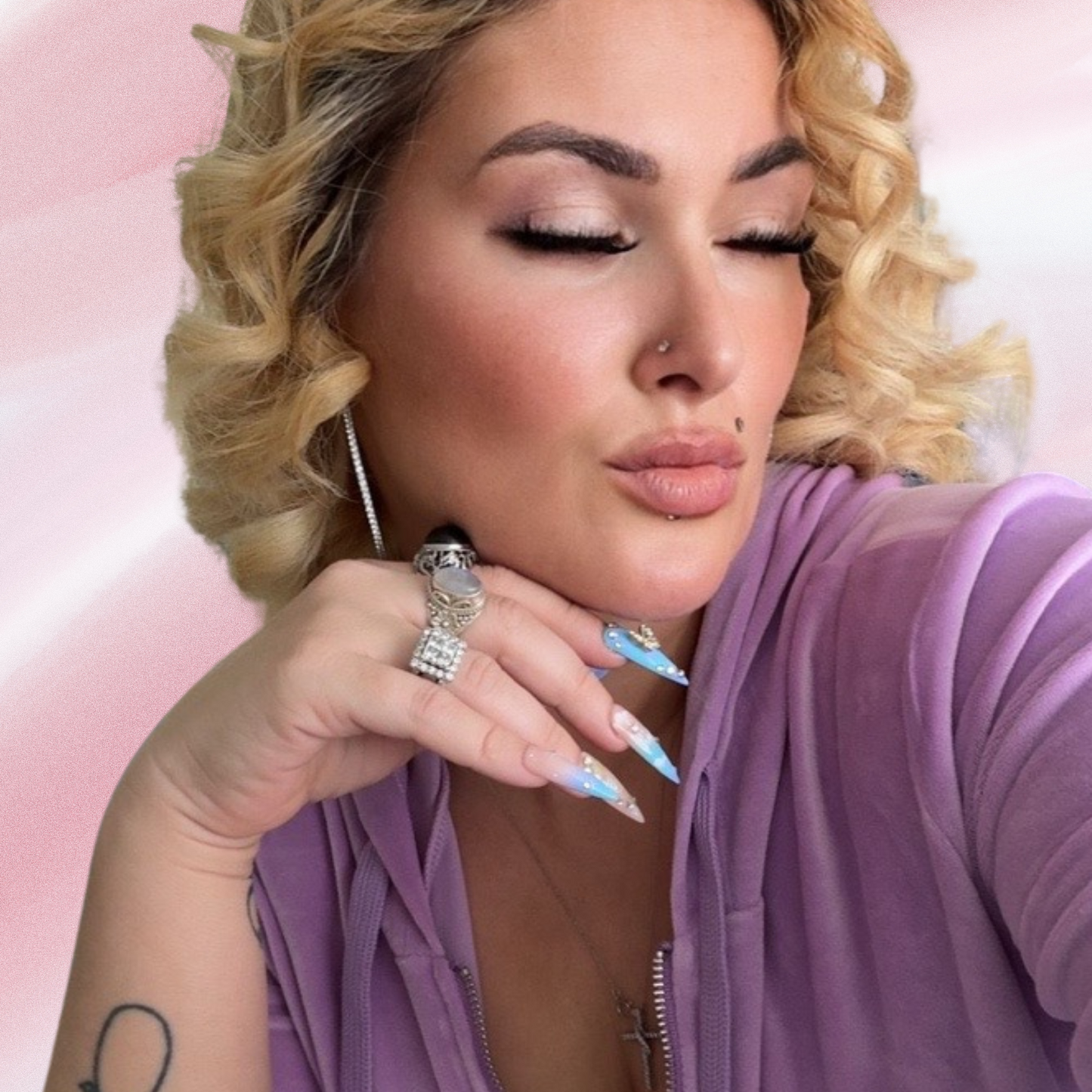 @kymieann x Lovful Creator Collab Series Dreamland Handmade Nails H350