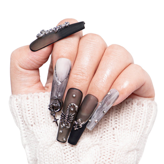 Scorpio Handmade Nails H166