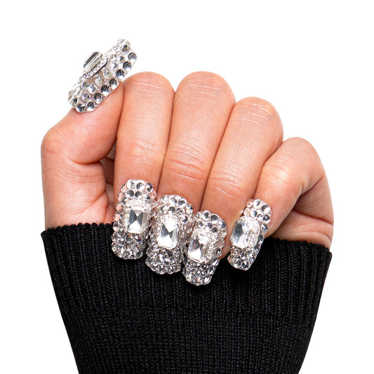 Silver Majesty Handmade Nails H212