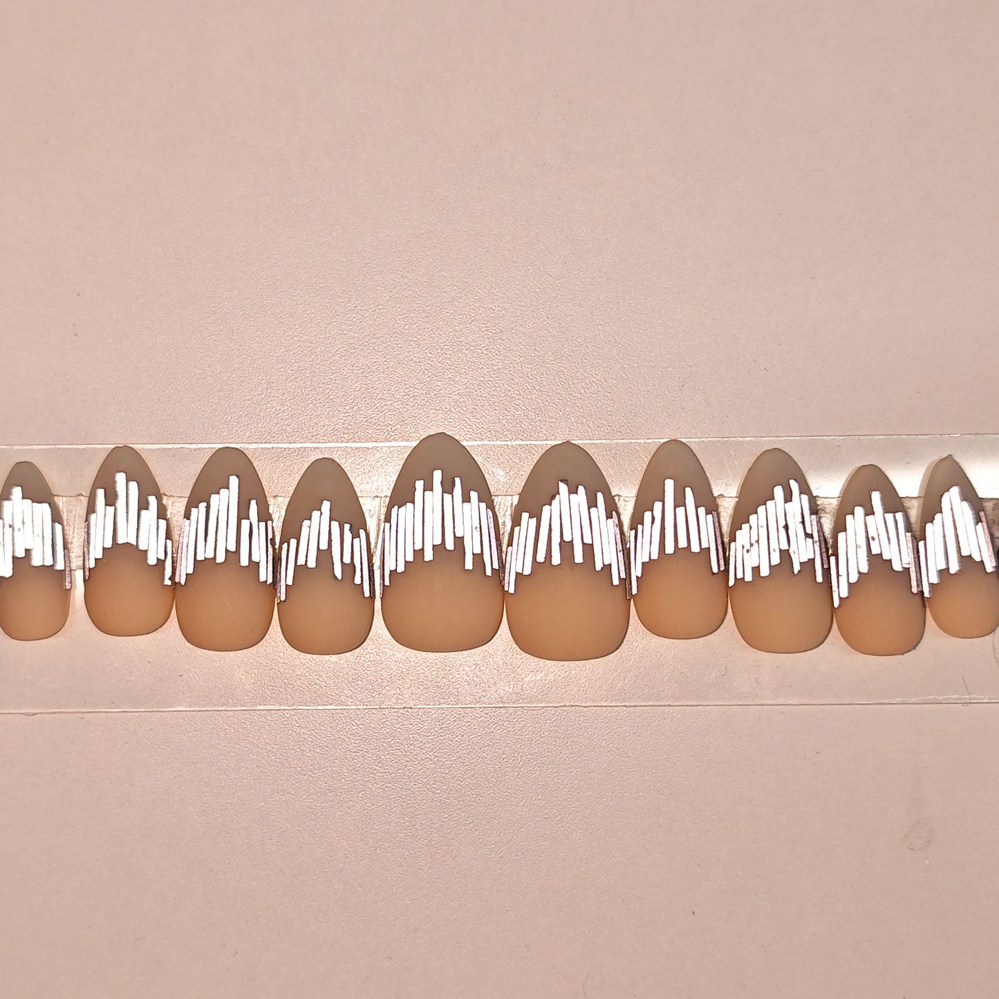 Rhythm Field Handmade Nails H288