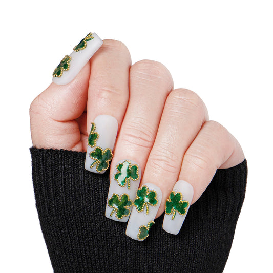 Lucky Charm Handmade Nails H290