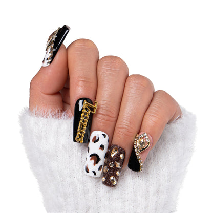 Taurus Handmade Square Nails H317