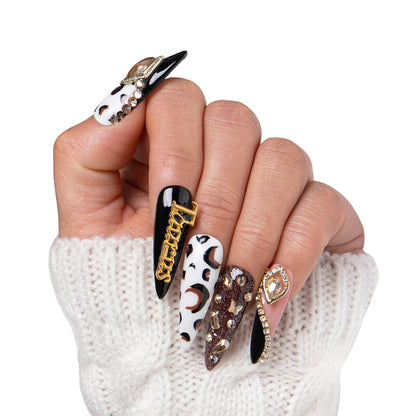 Taurus Handmade Square Nails H317