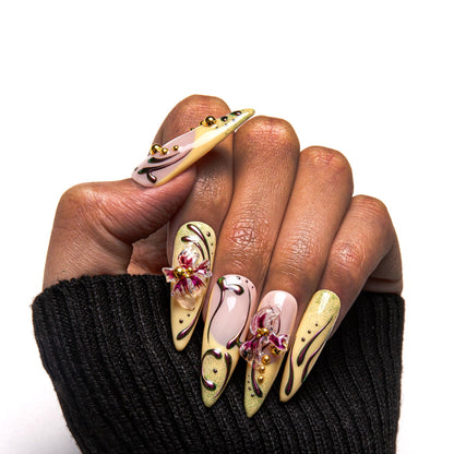 Vintage Bloom Handmade Nails H378