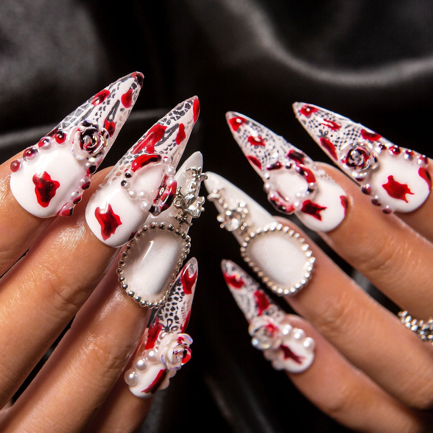 Velvet Blood Handmade Nails H398